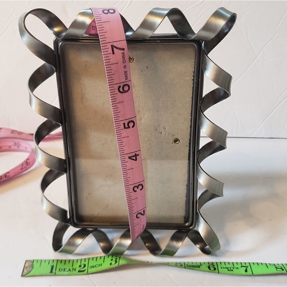 Metal Photo Frame  - Picture 6 of 7